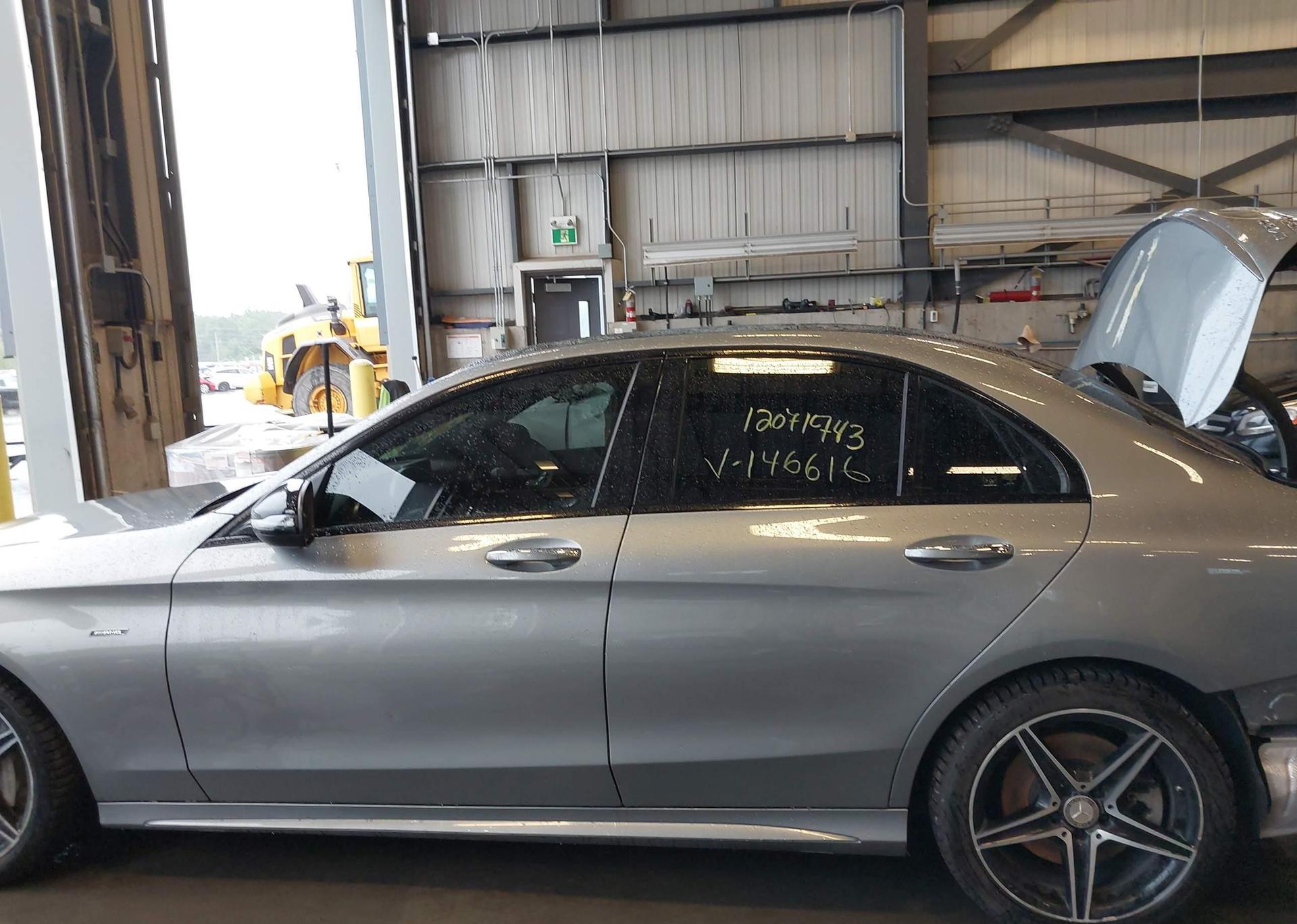 2016 MERCEDES-BENZ C-CLASS