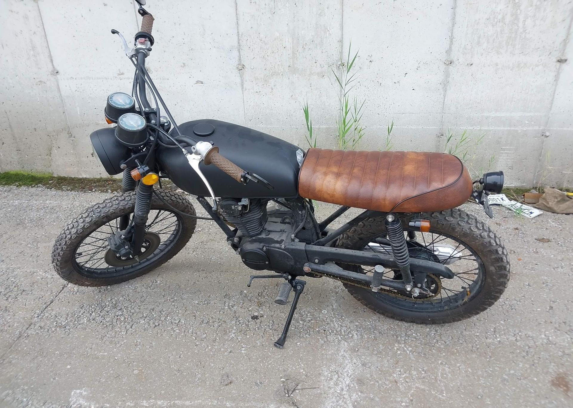 1974 MOTOCYCLE MOTOCYCLE