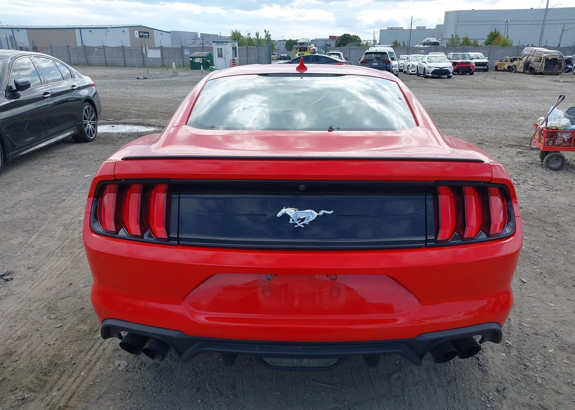 2022 FORD MUSTANG