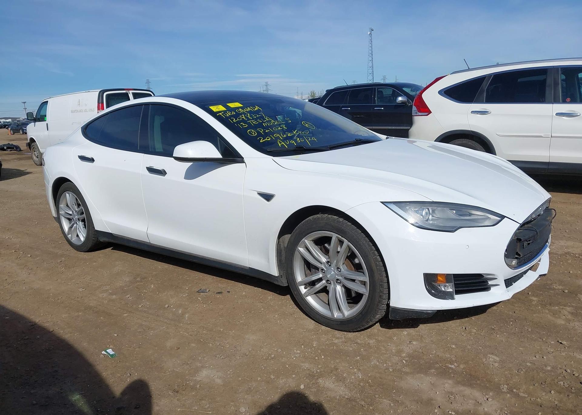 2013 TESLA MODEL S