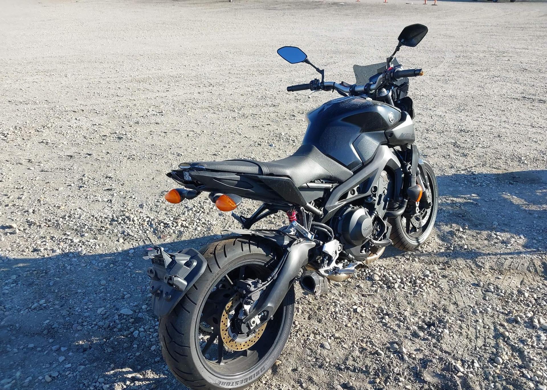 2018 YAMAHA MT09