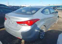 2013 HYUNDAI ELANTRA GL