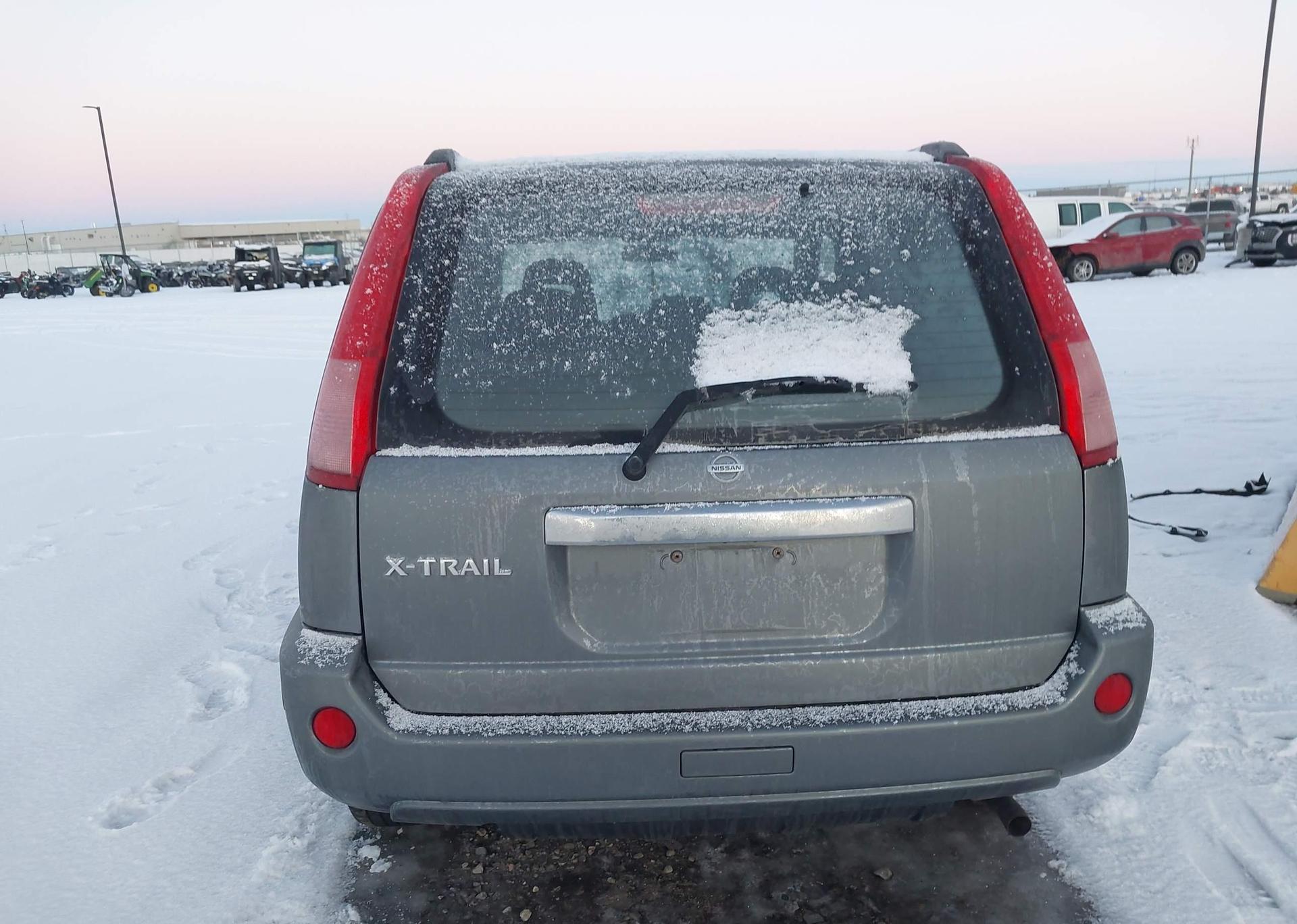 2006 NISSAN X-TRAIL