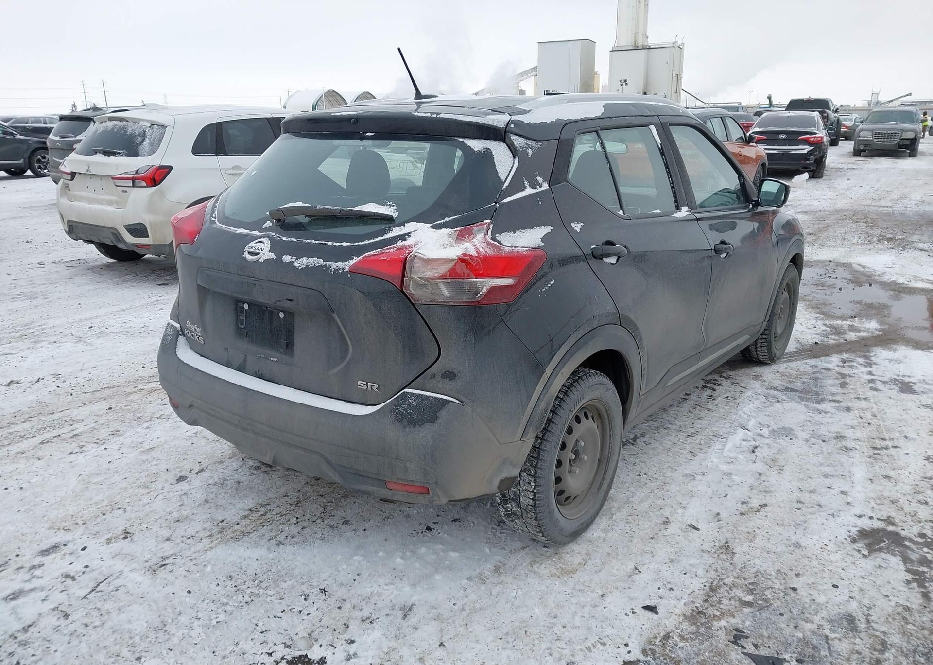2019 NISSAN KICKS
