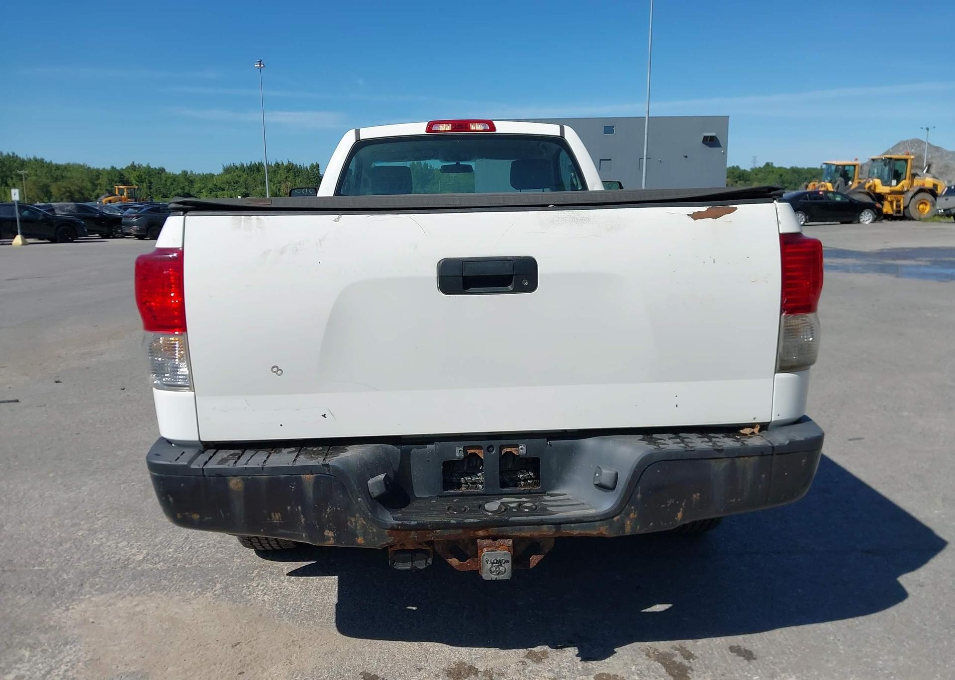 2010 TOYOTA TUNDRA