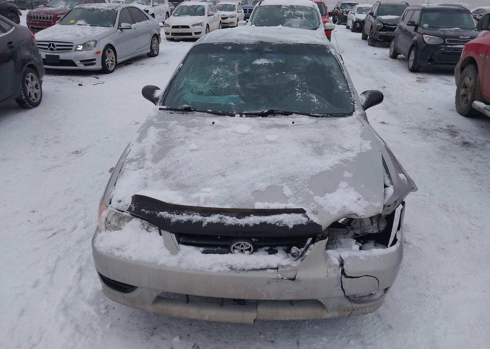 2002 TOYOTA COROLLA CE