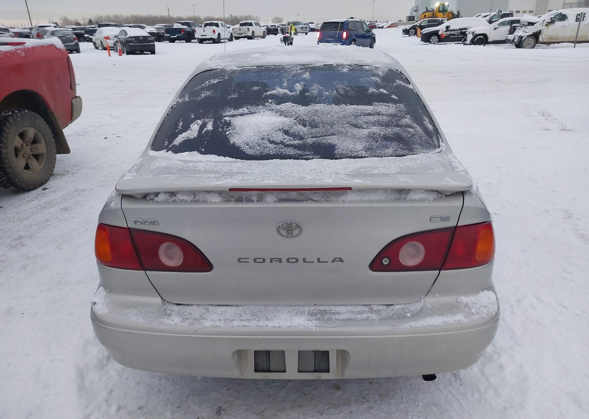 2002 TOYOTA COROLLA CE