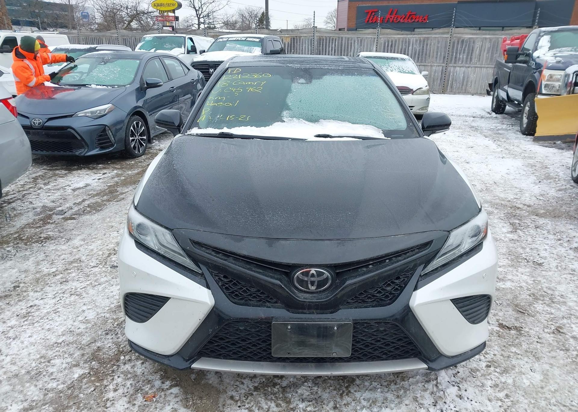 2018 TOYOTA CAMRY XSE
