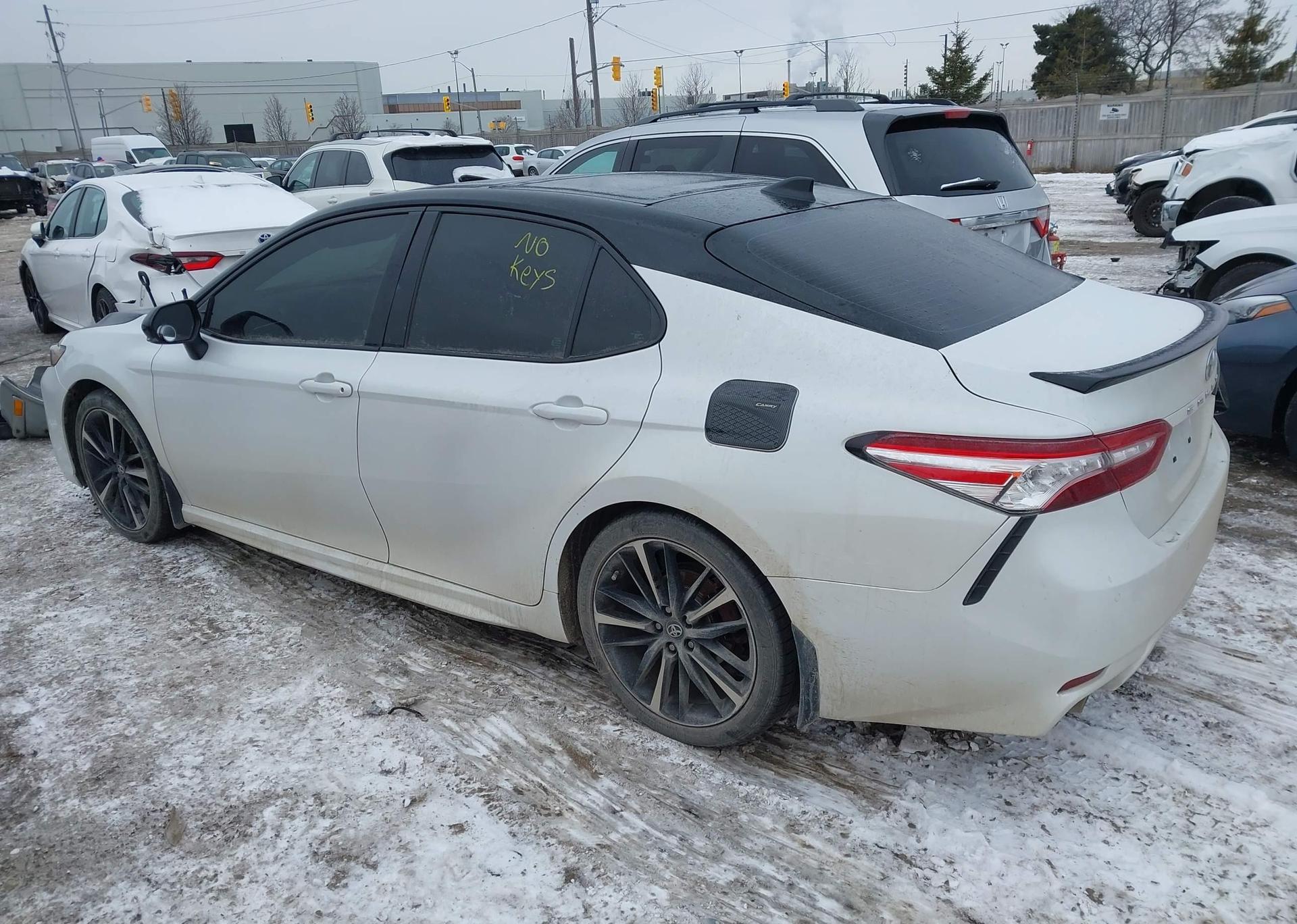2018 TOYOTA CAMRY XSE