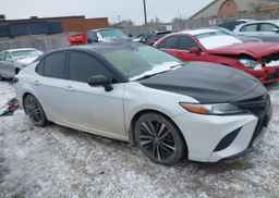 2018 TOYOTA CAMRY XSE