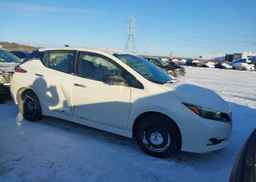 2024 NISSAN LEAF