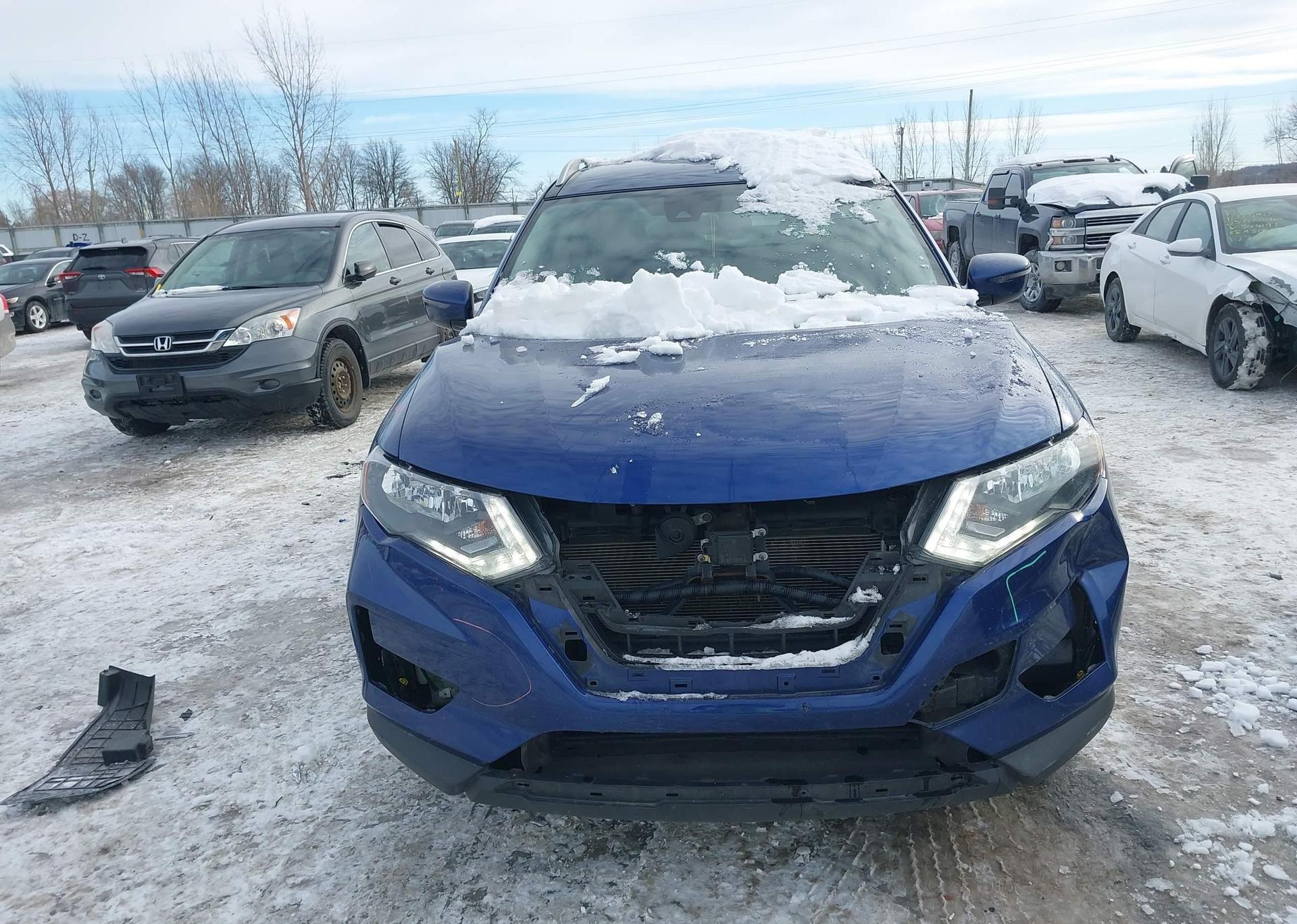 2019 NISSAN ROGUE S