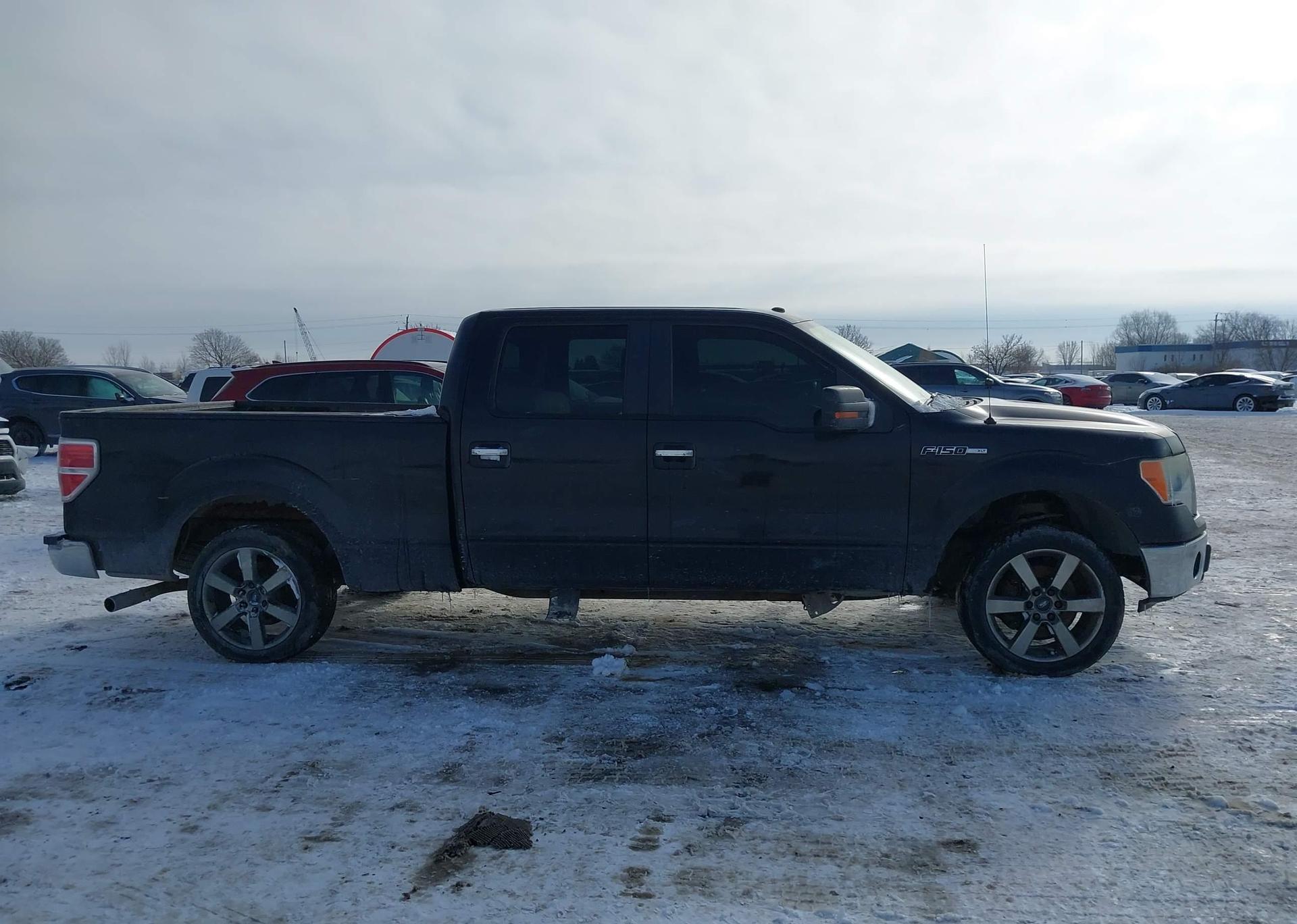 2010 FORD F150 SUPERCREW