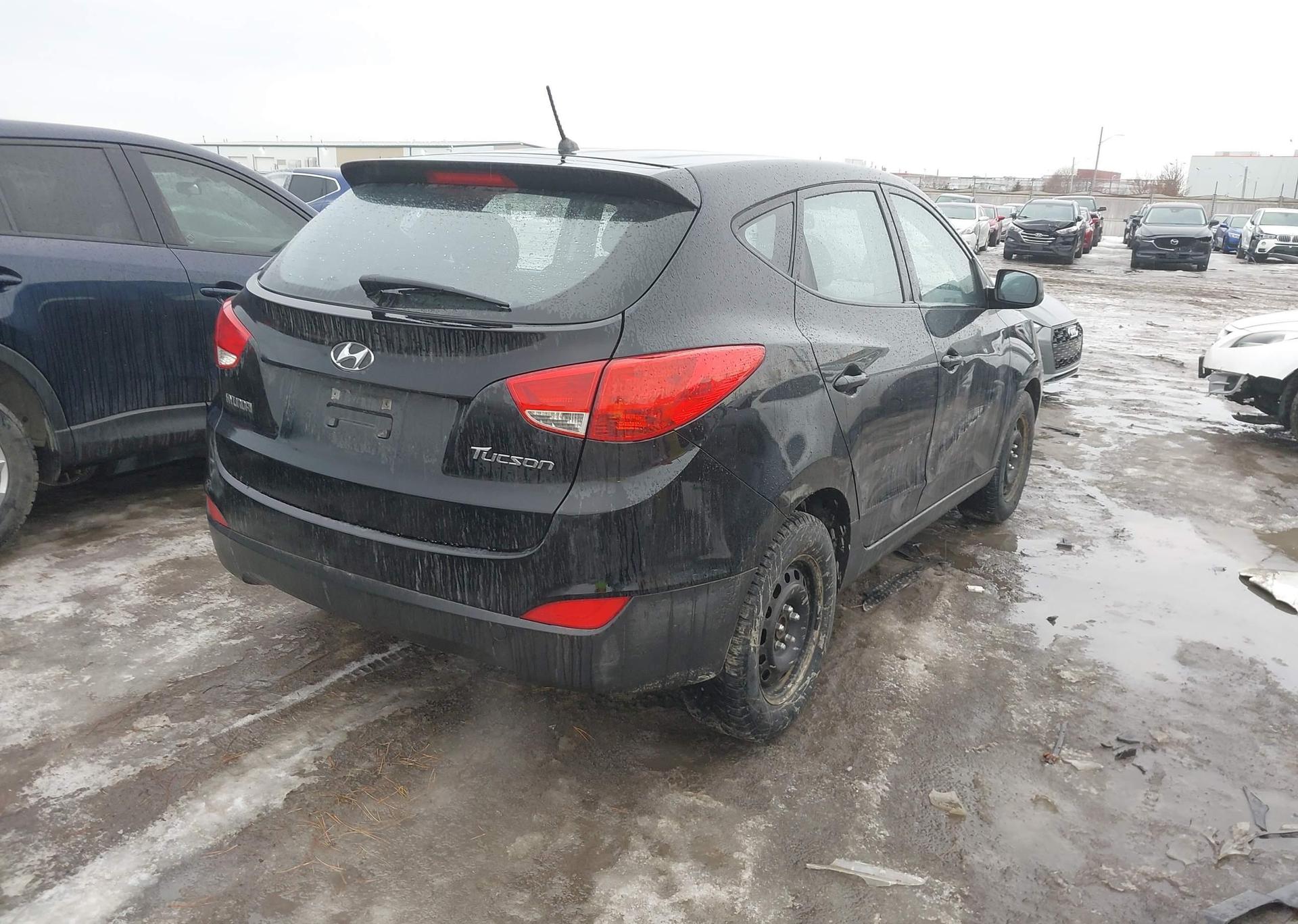 2012 HYUNDAI TUCSON GL