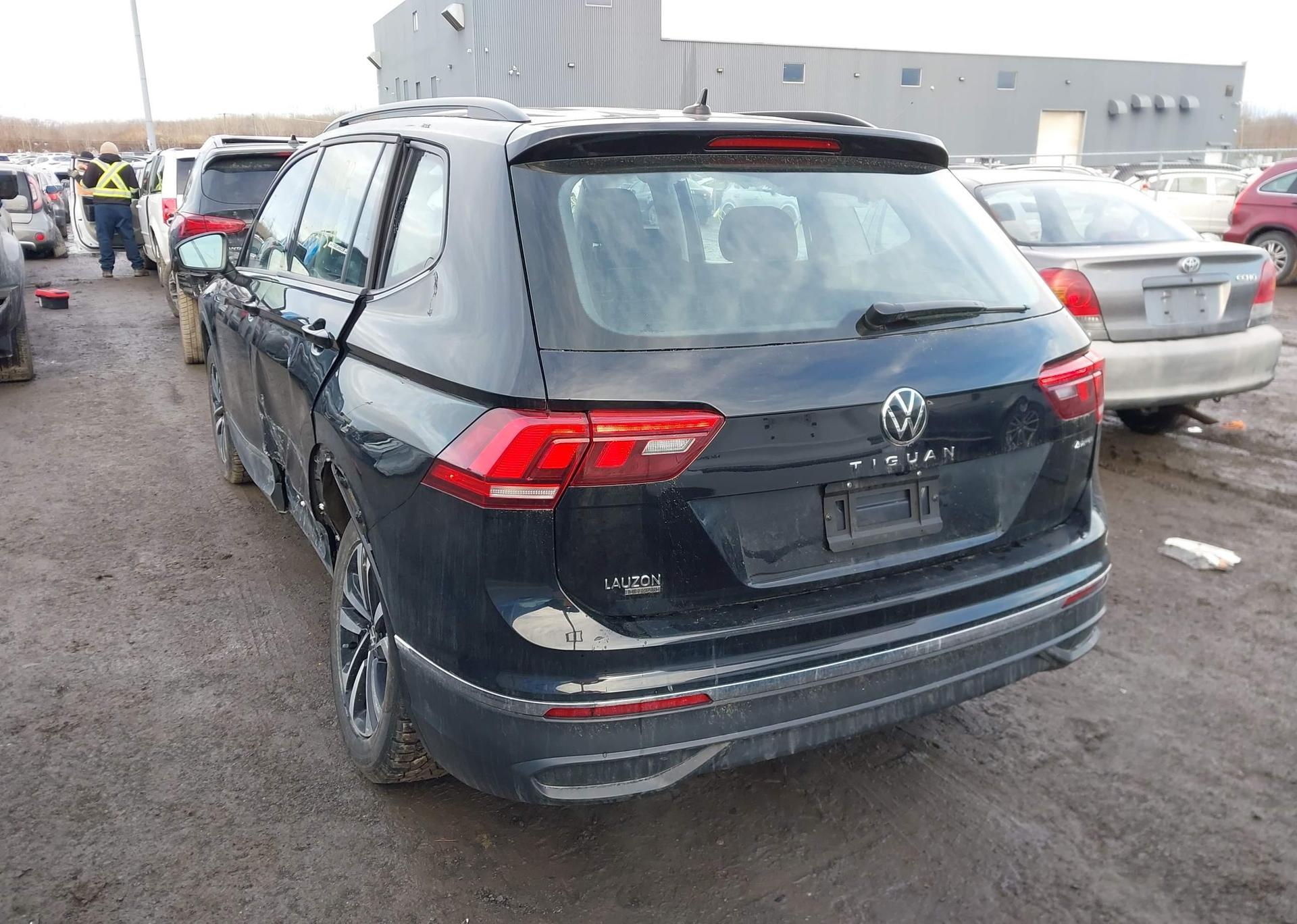 2022 VOLKSWAGEN TIGUAN