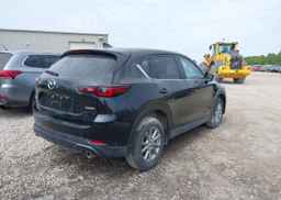 2022 MAZDA CX-5 GS
