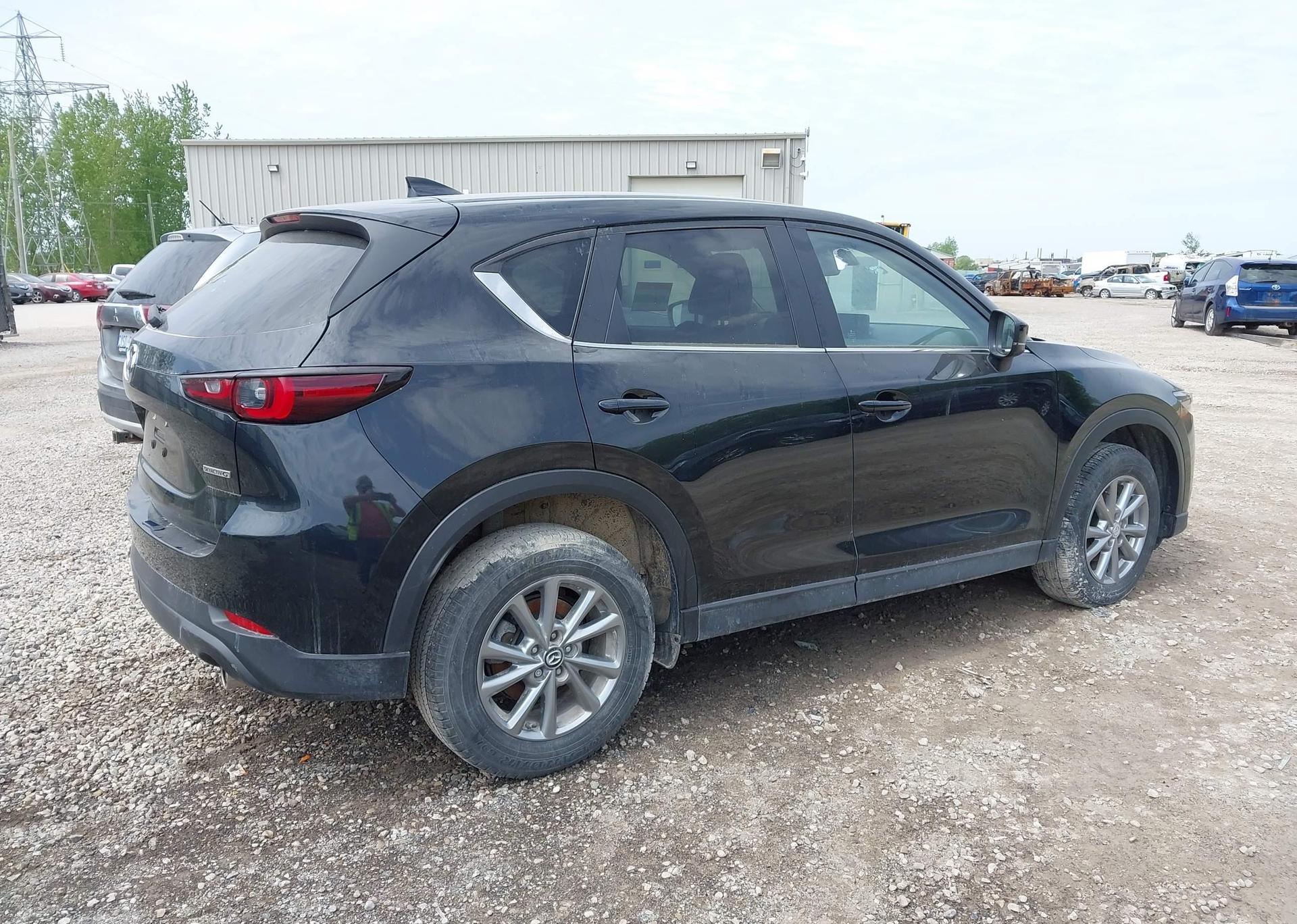 2022 MAZDA CX-5 GS