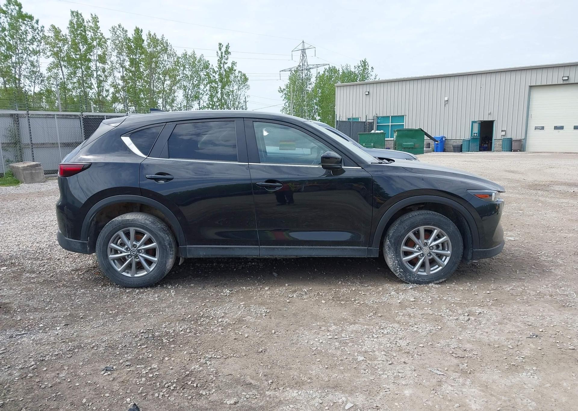 2022 MAZDA CX-5 GS