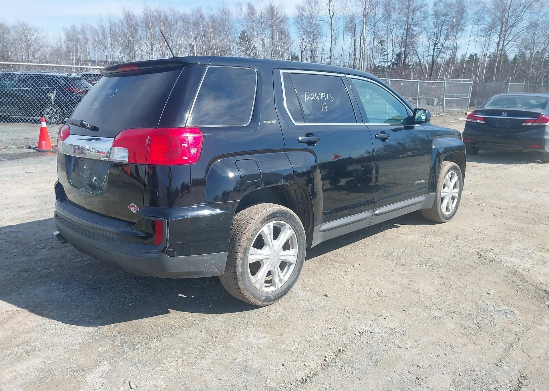 2017 GMC TERRAIN SLE-1