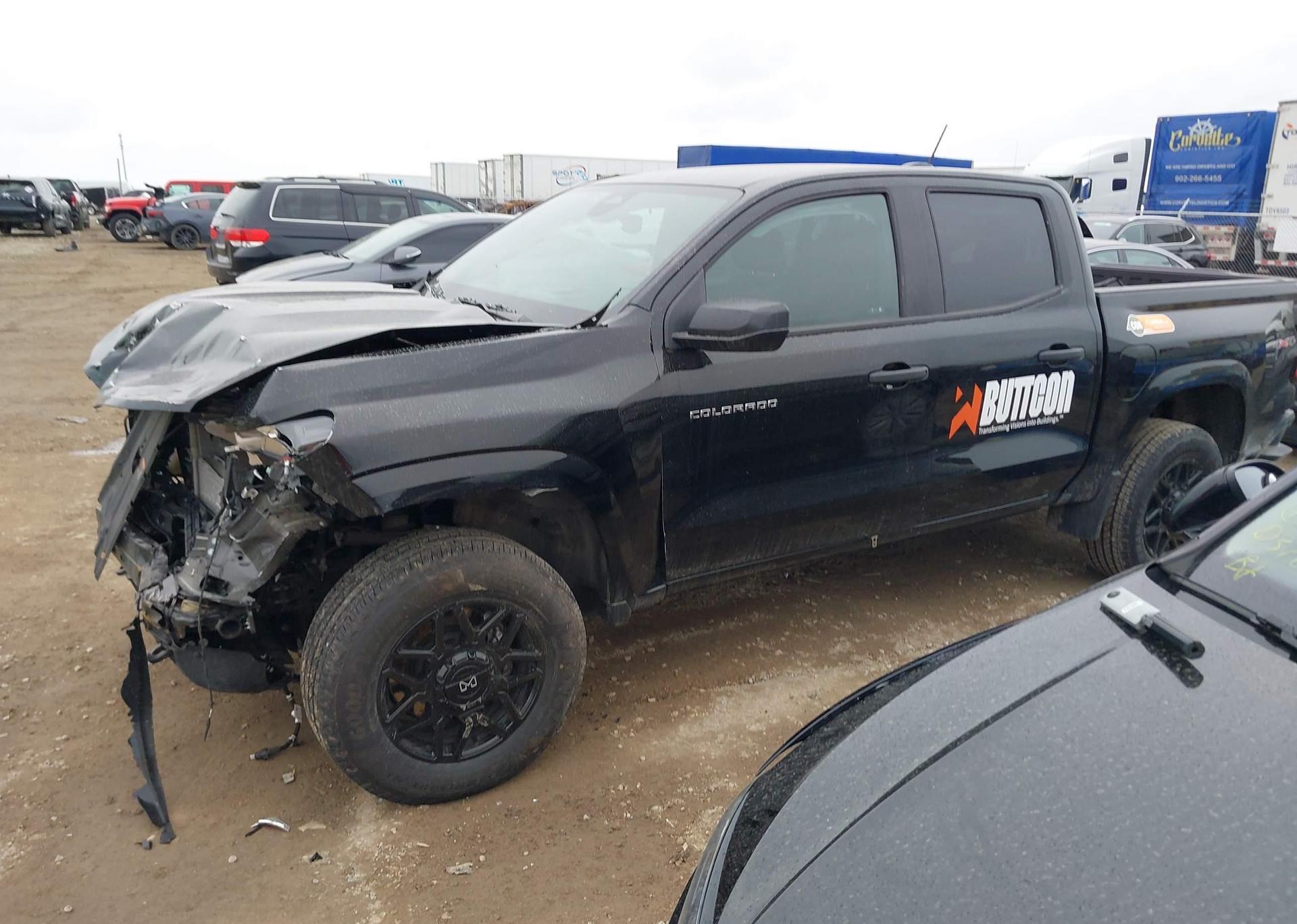 2024 CHEVROLET COLORADO