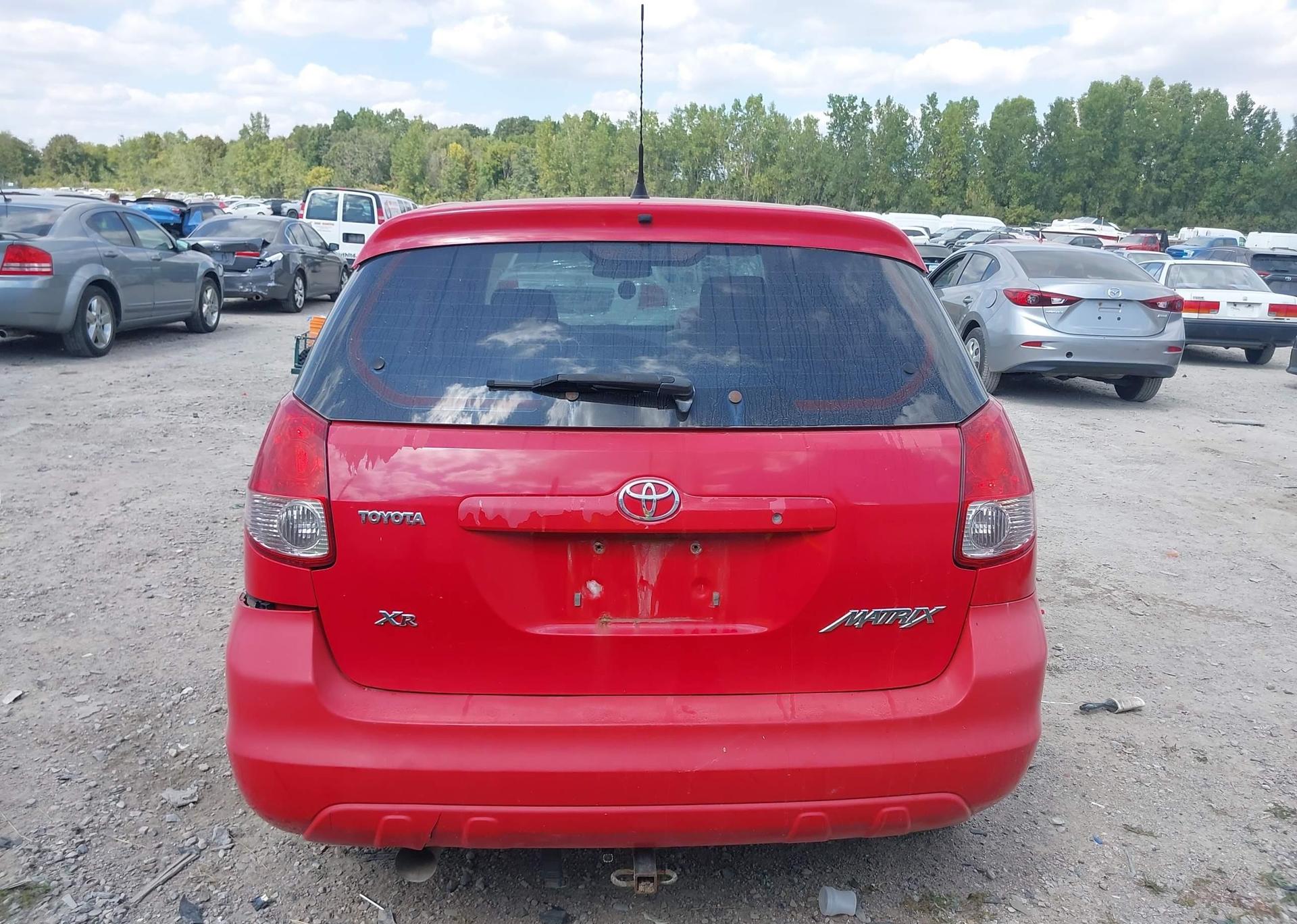 2004 TOYOTA Matrix XR