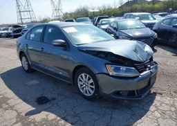 2012 VOLKSWAGEN JETTA