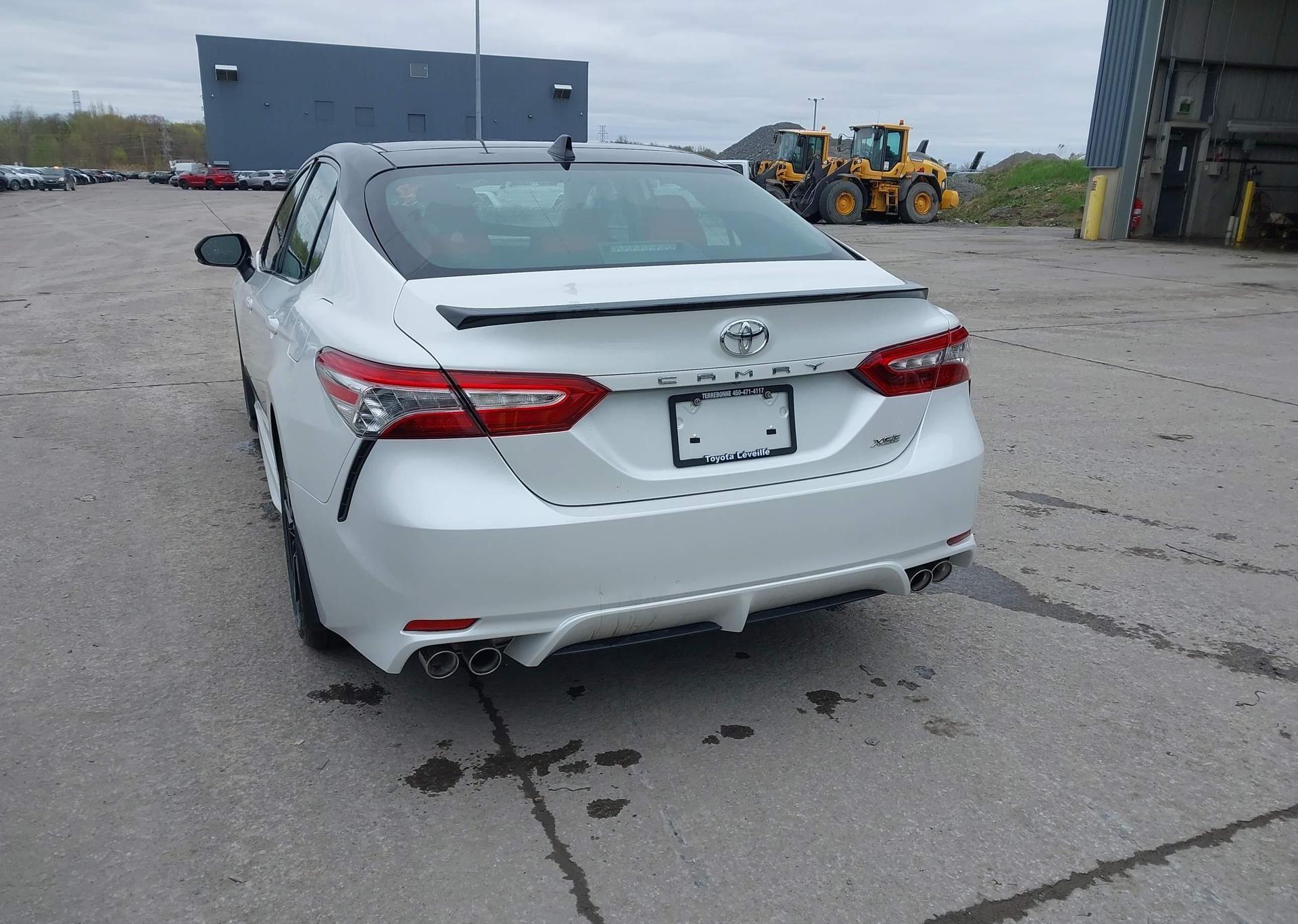 2020 TOYOTA CAMRY XSE
