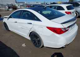 2011 HYUNDAI SONATA SE