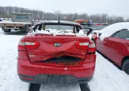 2014 KIA RIO