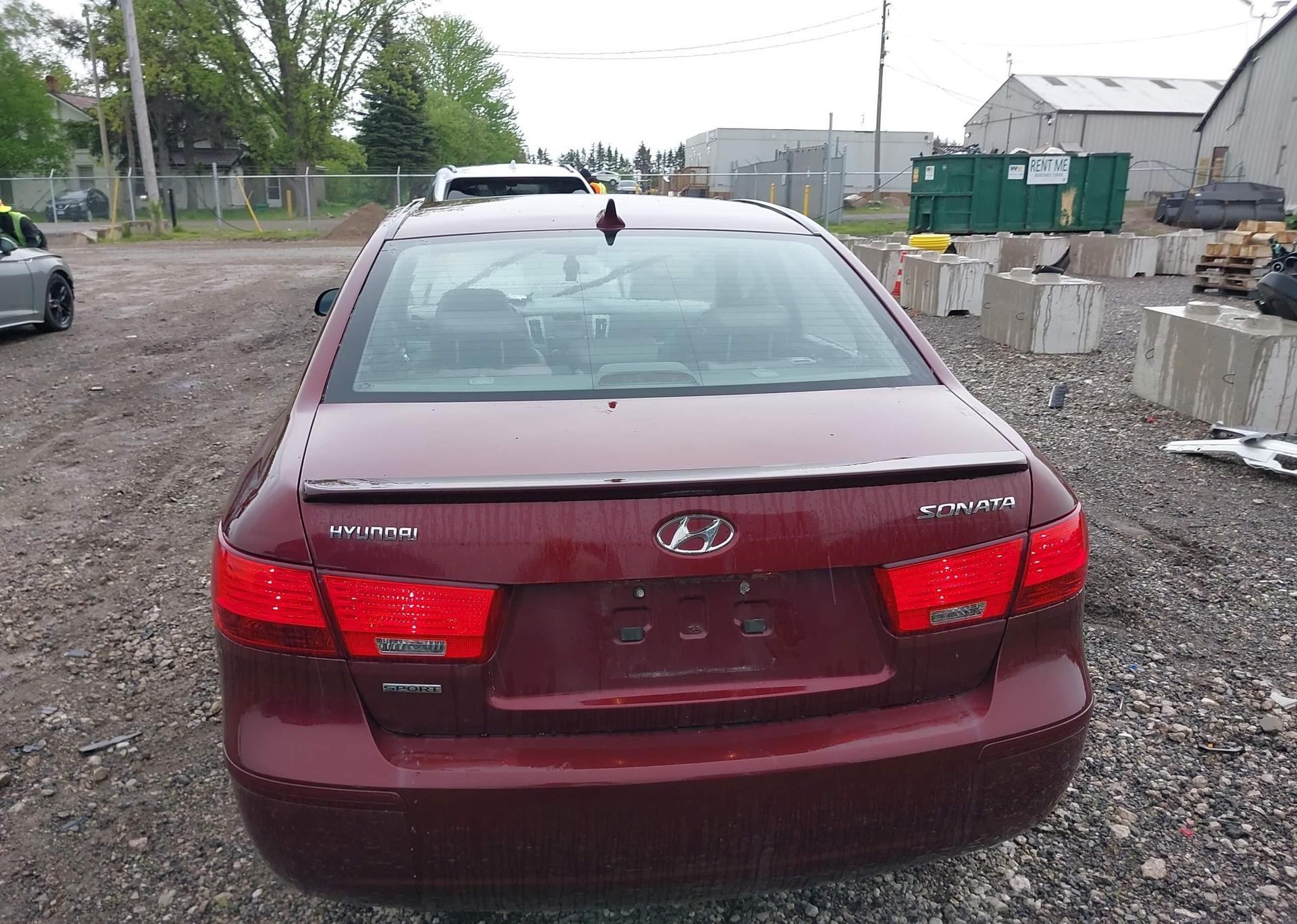 2010 HYUNDAI SONATA GLS