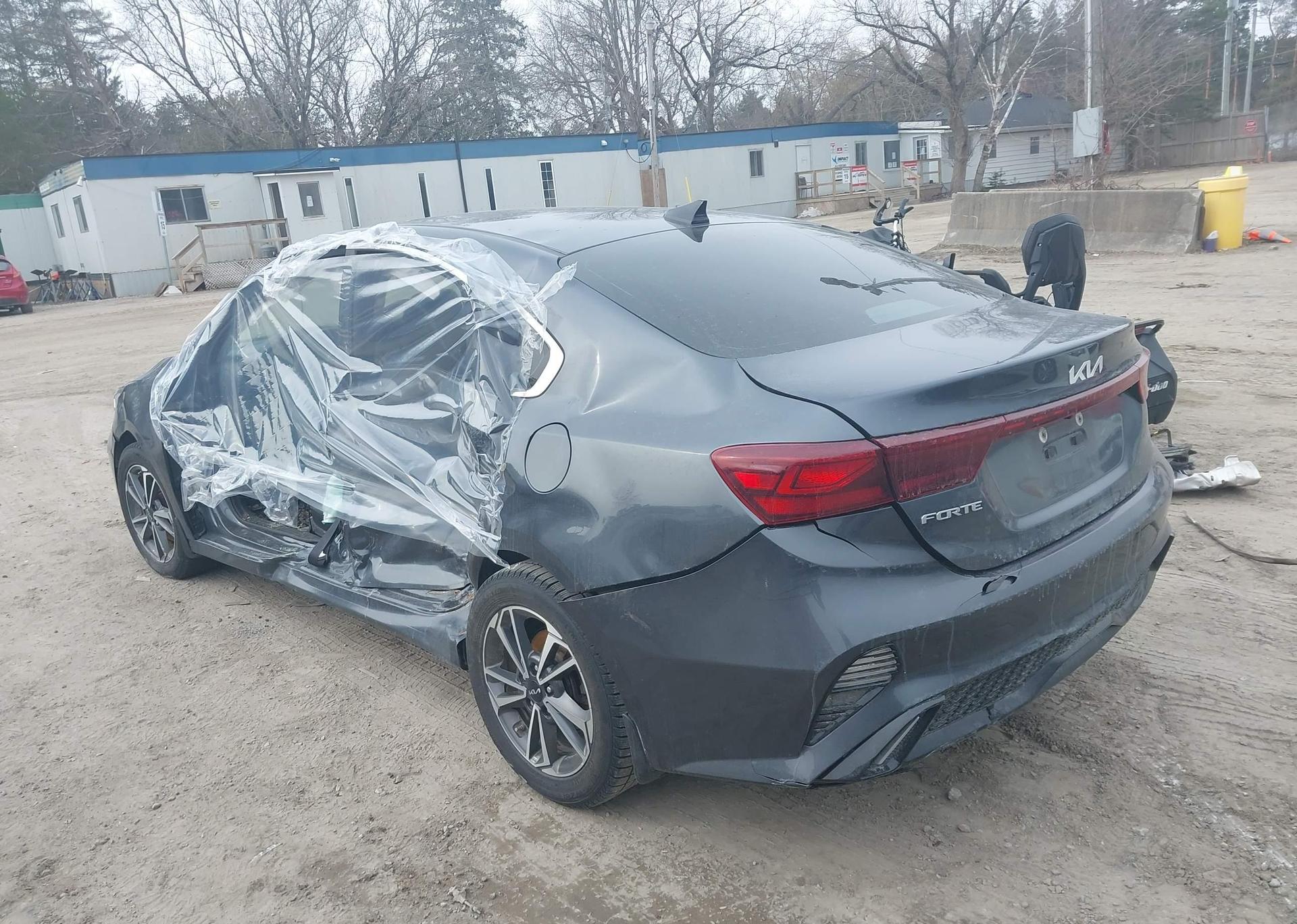 2022 KIA FORTE GT LINE