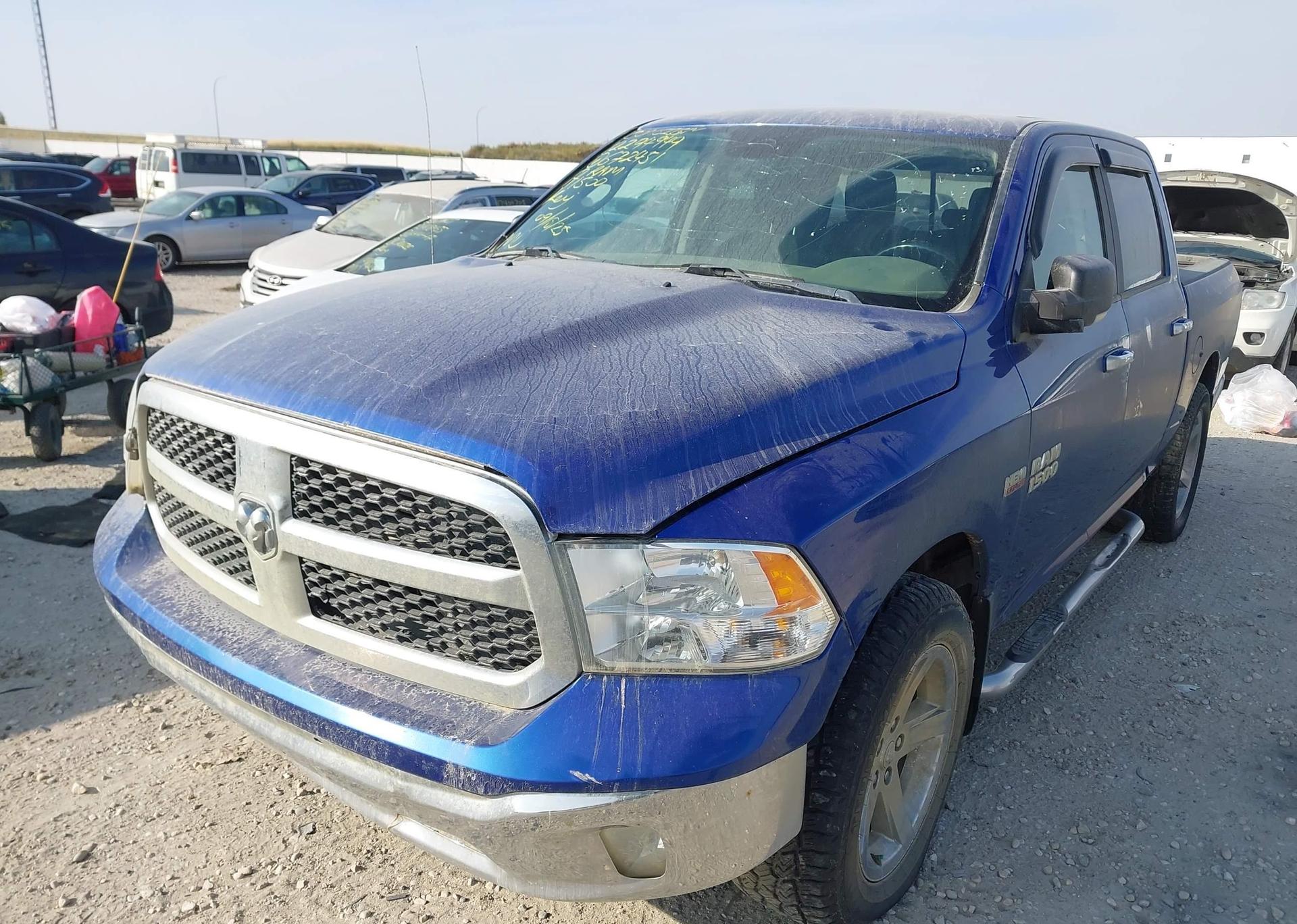 2017 RAM 1500 SLT