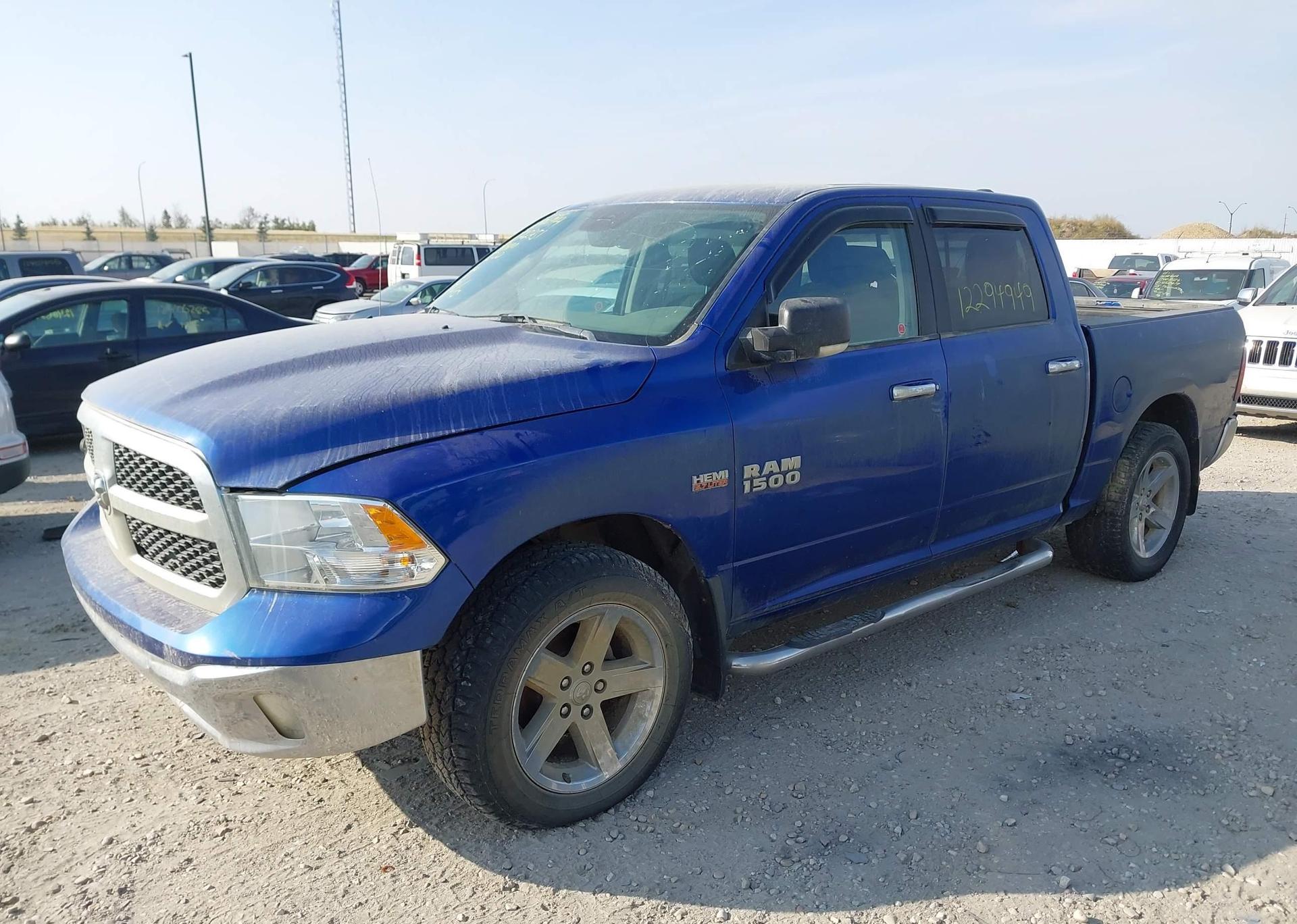 2017 RAM 1500 SLT