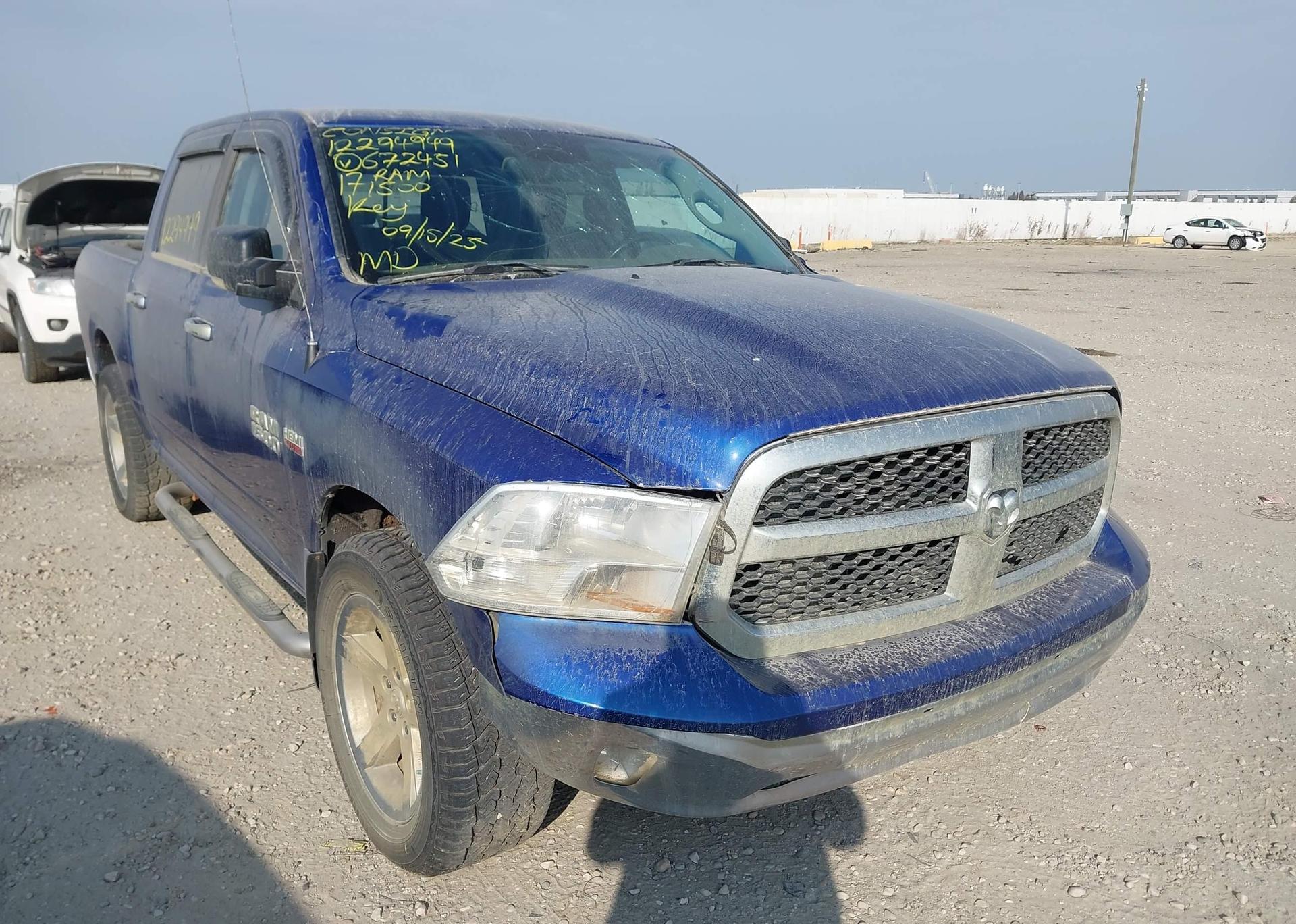 2017 RAM 1500 SLT