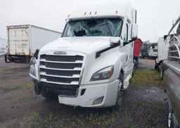 2020 FREIGHTLINER CASCADIA 126