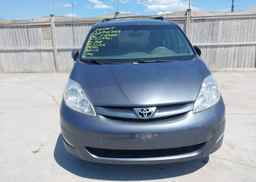 2006 TOYOTA SIENNA