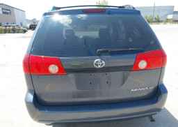 2006 TOYOTA SIENNA