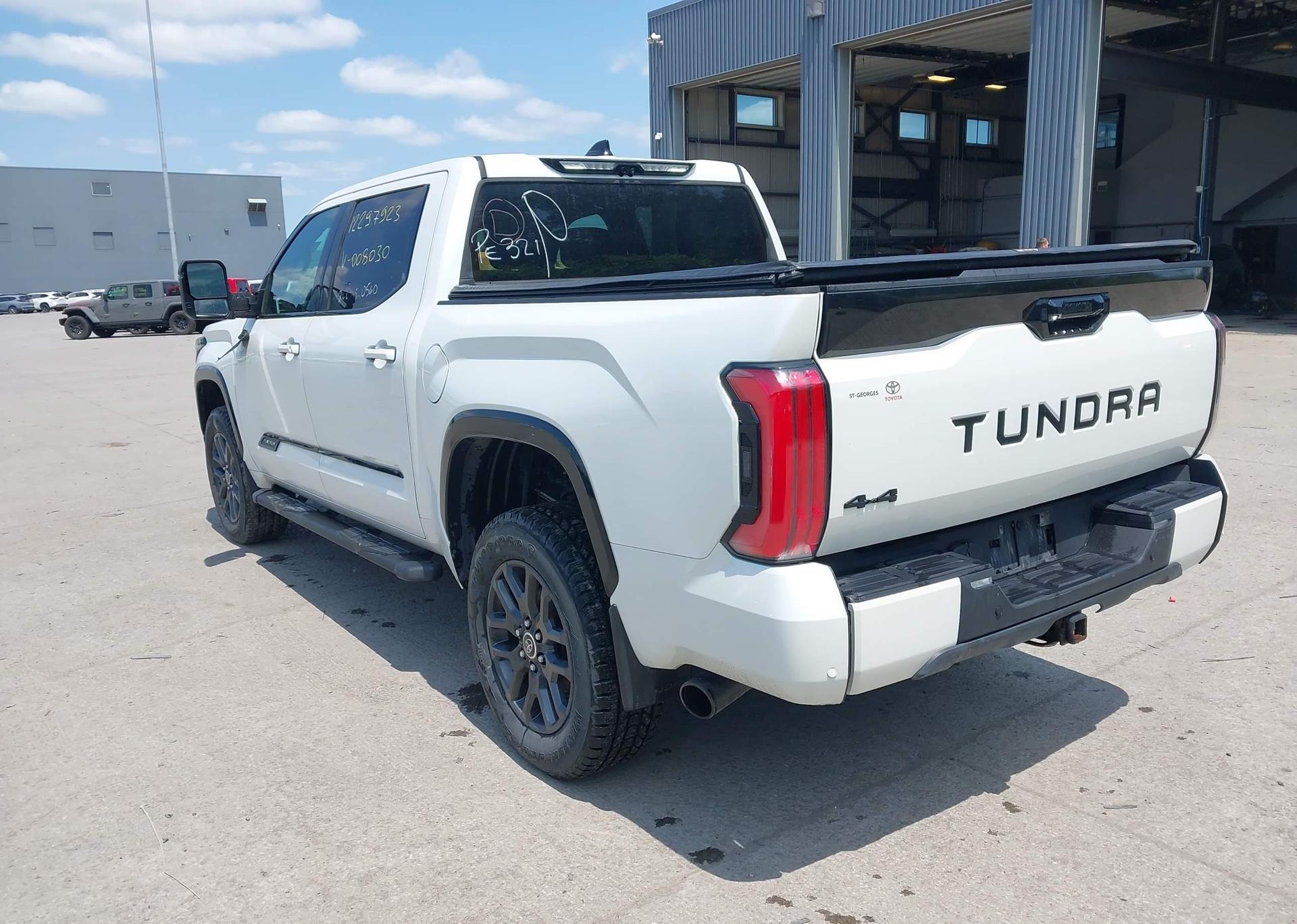 2022 TOYOTA TUNDRA HYBRID PLATINUM