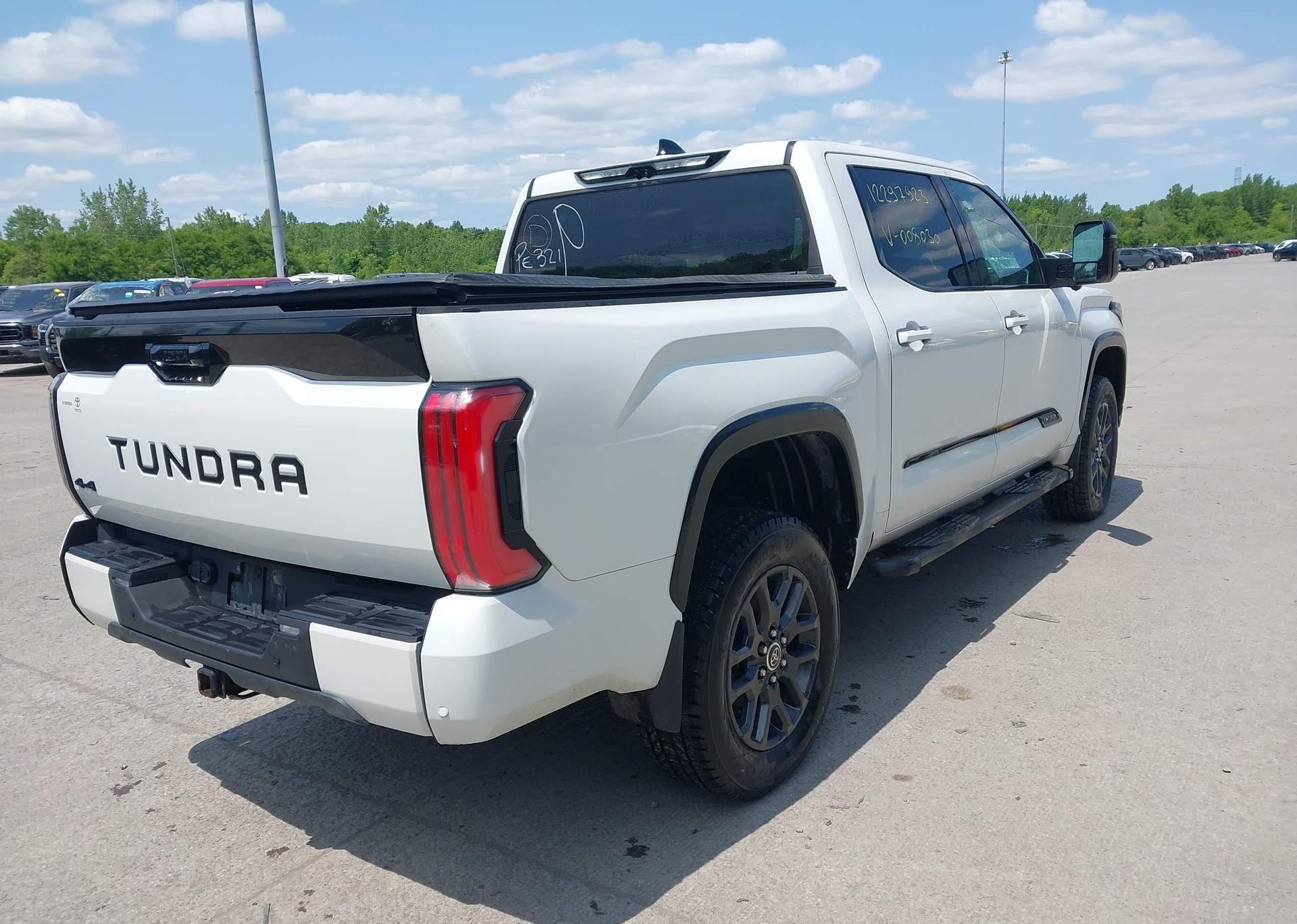 2022 TOYOTA TUNDRA HYBRID PLATINUM