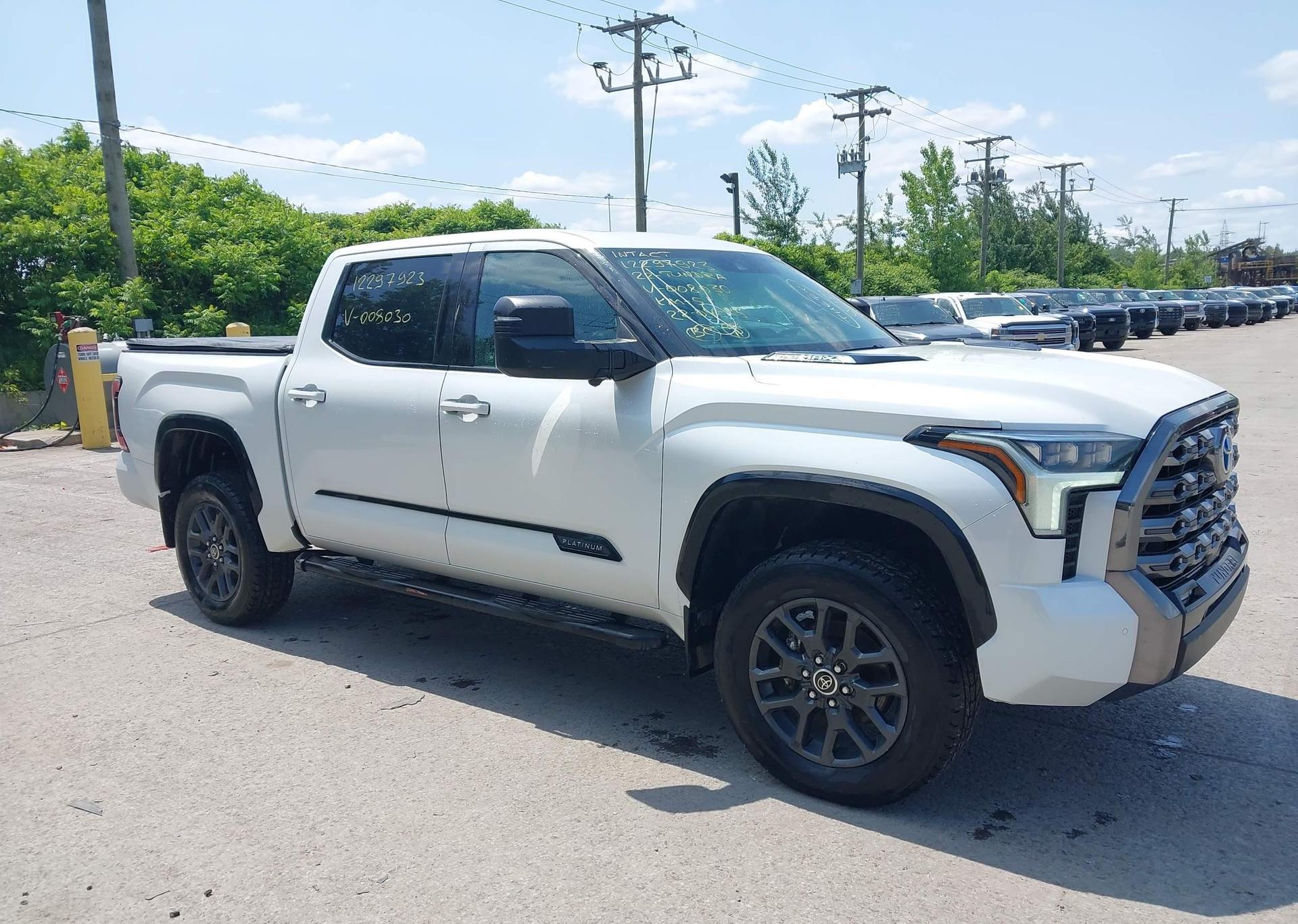 2022 TOYOTA TUNDRA HYBRID PLATINUM