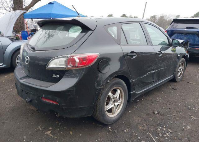 2010 MAZDA MAZDA3