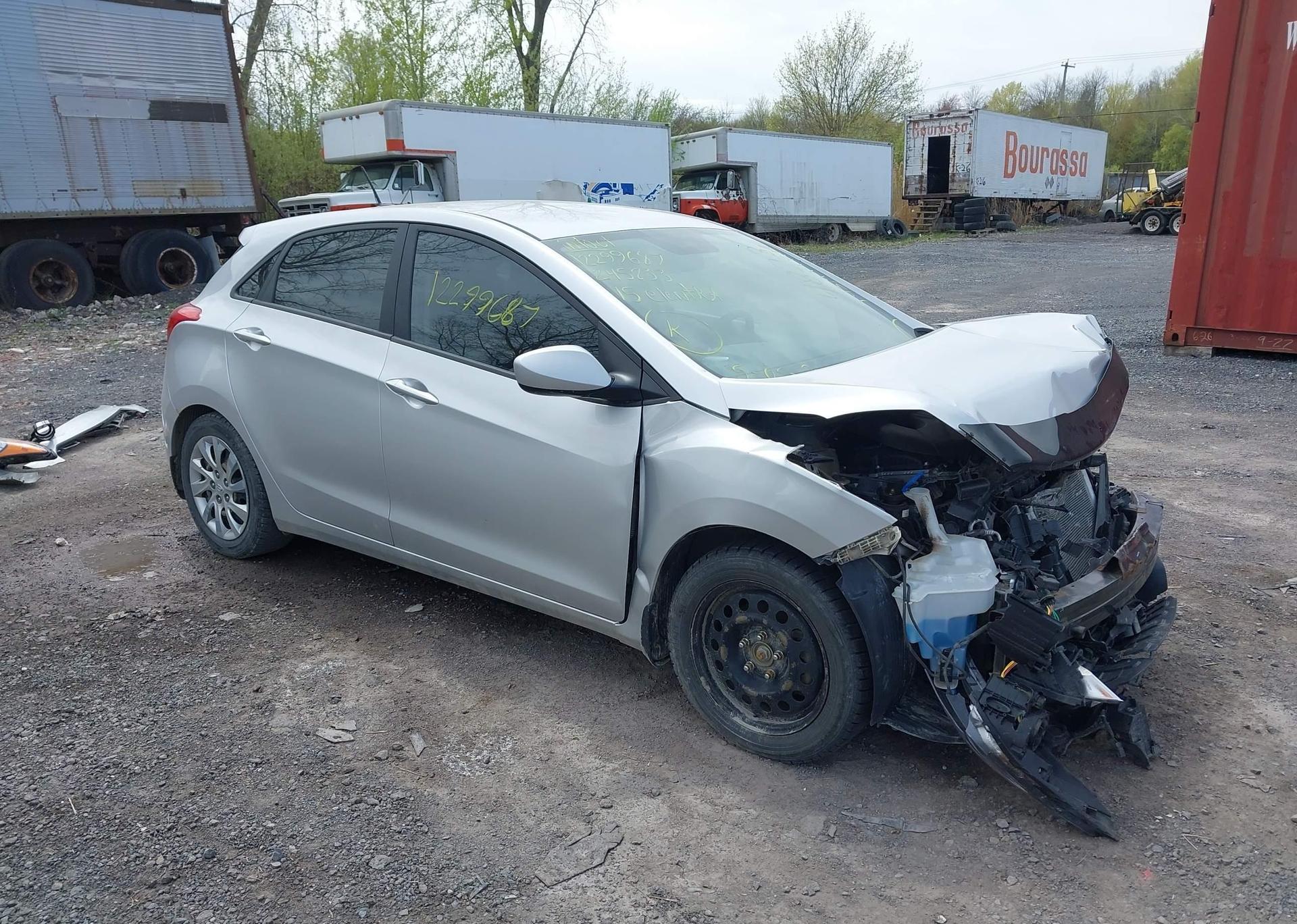 2015 HYUNDAI ELANTRA