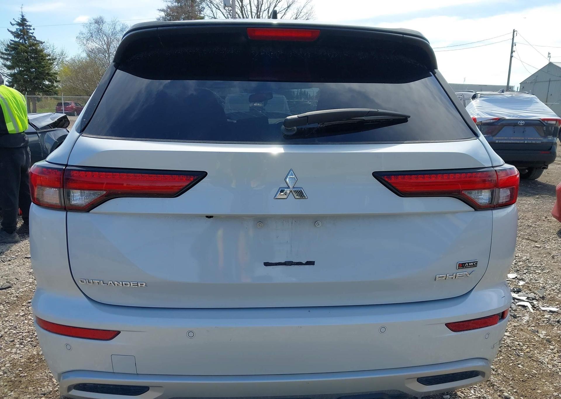 2024 MITSUBISHI OUTLANDER GT