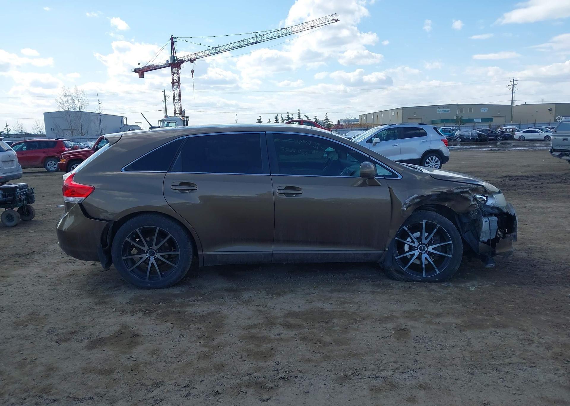2010 TOYOTA VENZA BASE V6