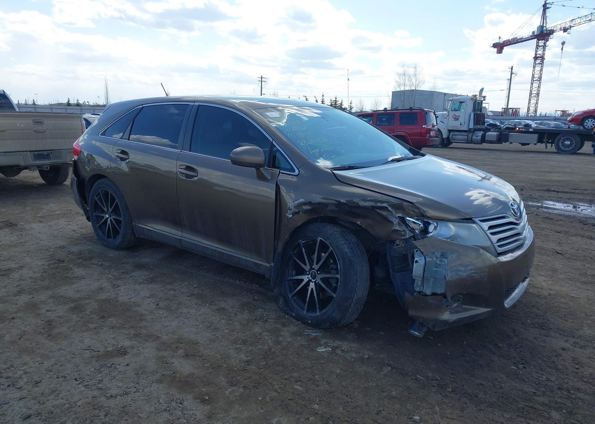 2010 TOYOTA VENZA BASE V6