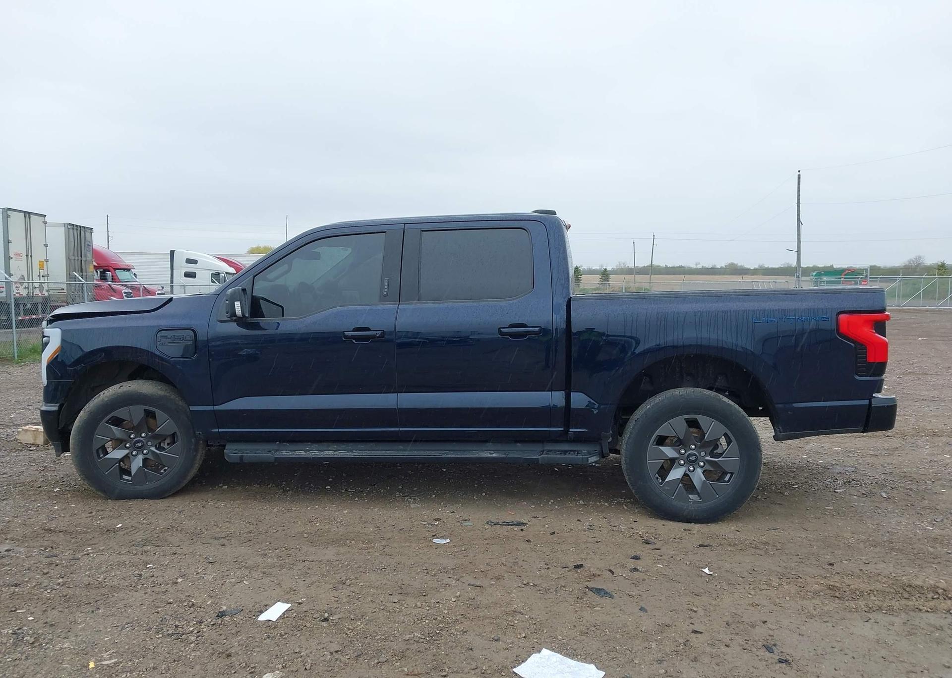 2023 FORD F-150 LIGHTNING XLT