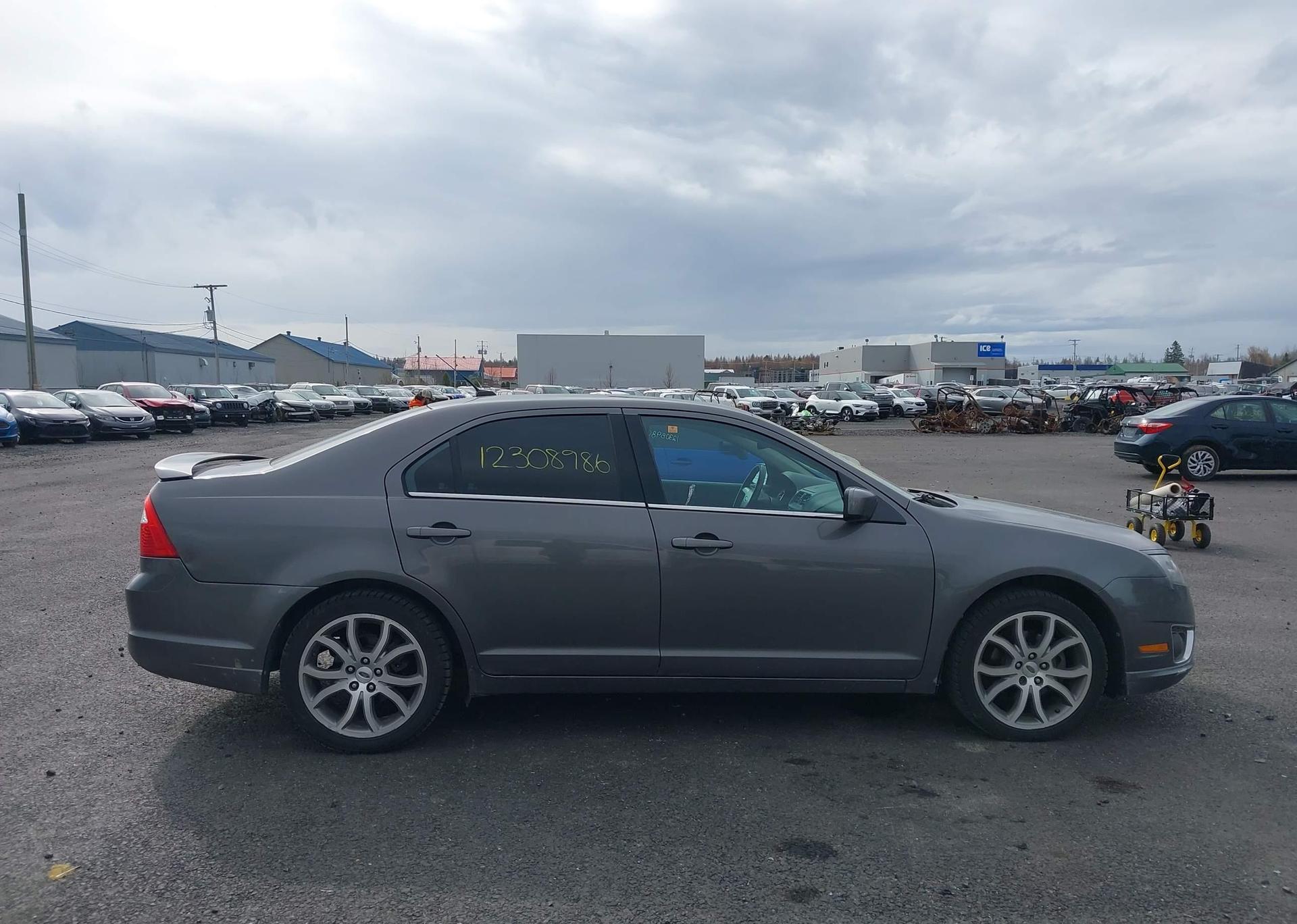 2012 FORD FUSION