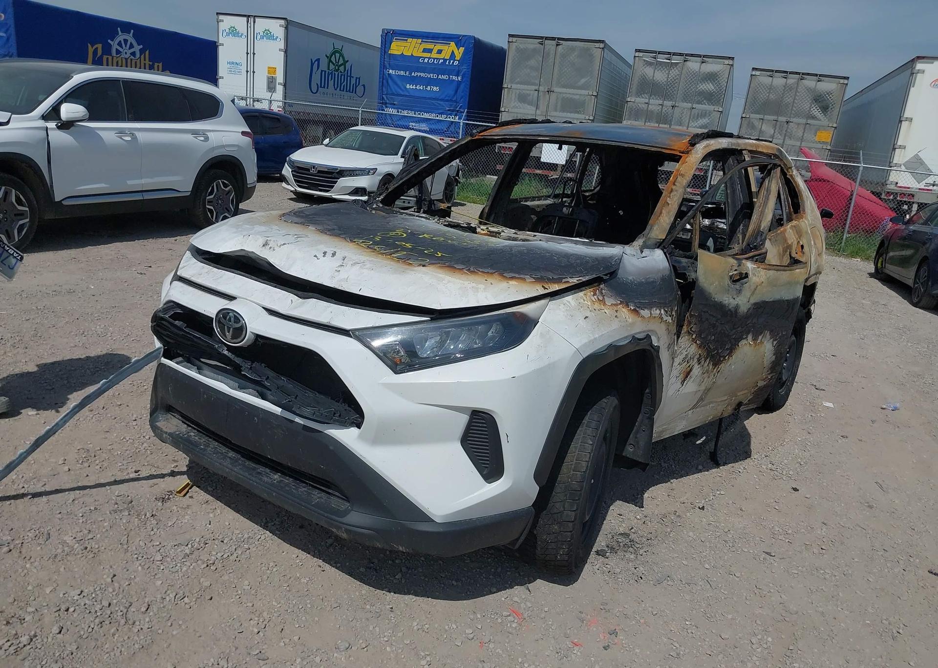 2021 TOYOTA RAV4 LE
