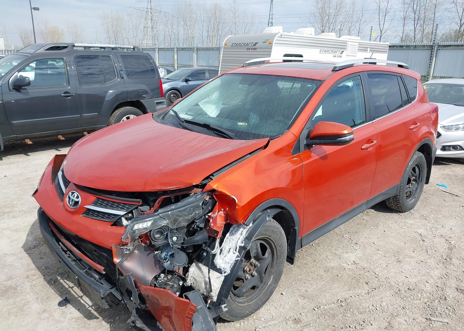 2015 TOYOTA RAV4 XLE