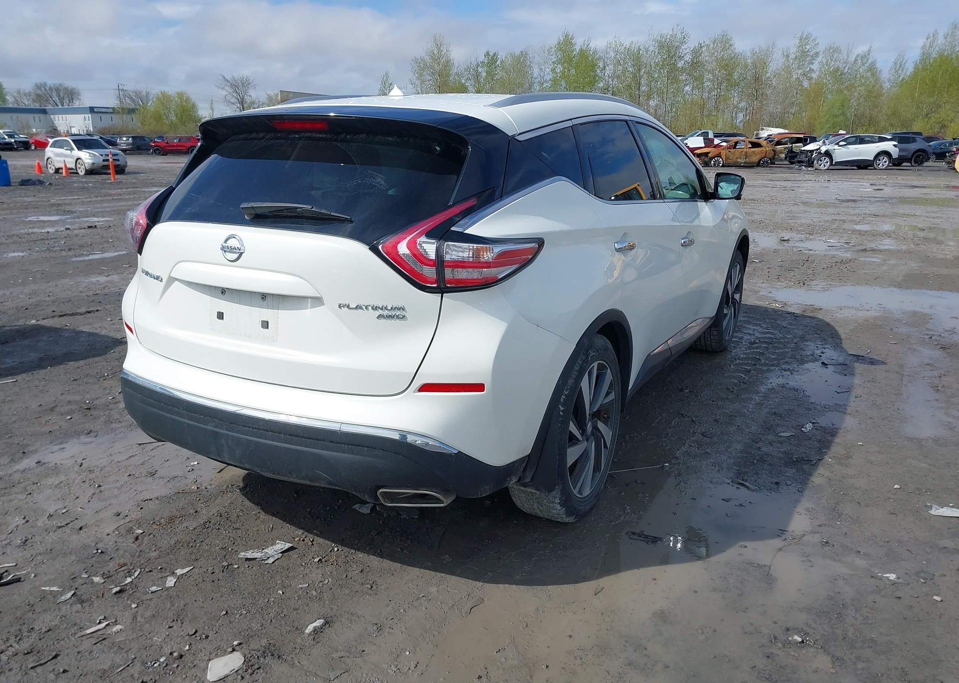 2015 NISSAN MURANO S